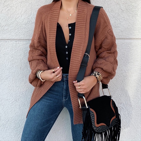 Sweaters - Cardigan small